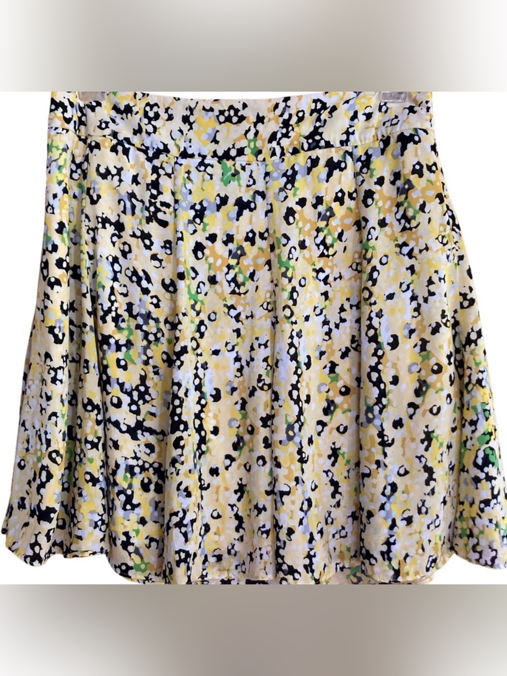 Nue Options Floral Flare Crepe de Chine Mini Skirt Yellow and White Lined 12 EUC